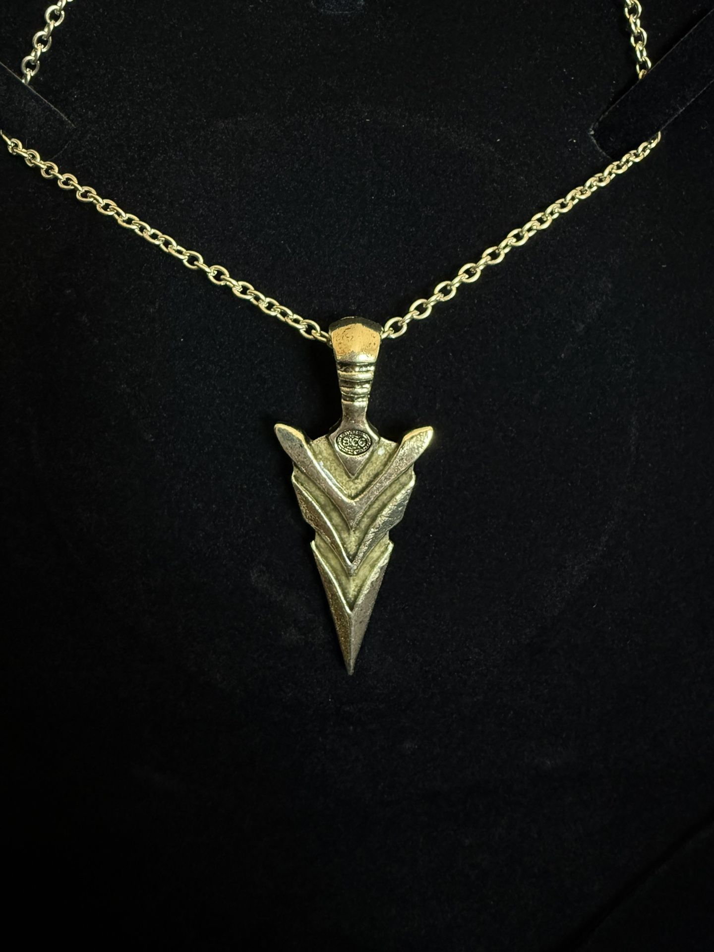 Silver Color Arrowhead Pendant Necklace