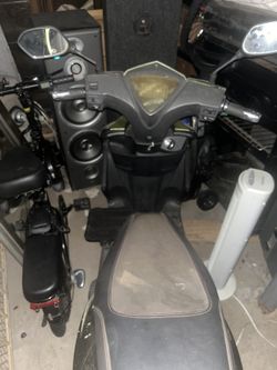 Electric Scooter Mint