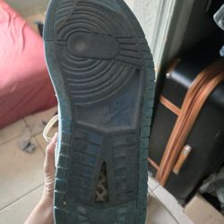 Air Jordan 1 Zone
