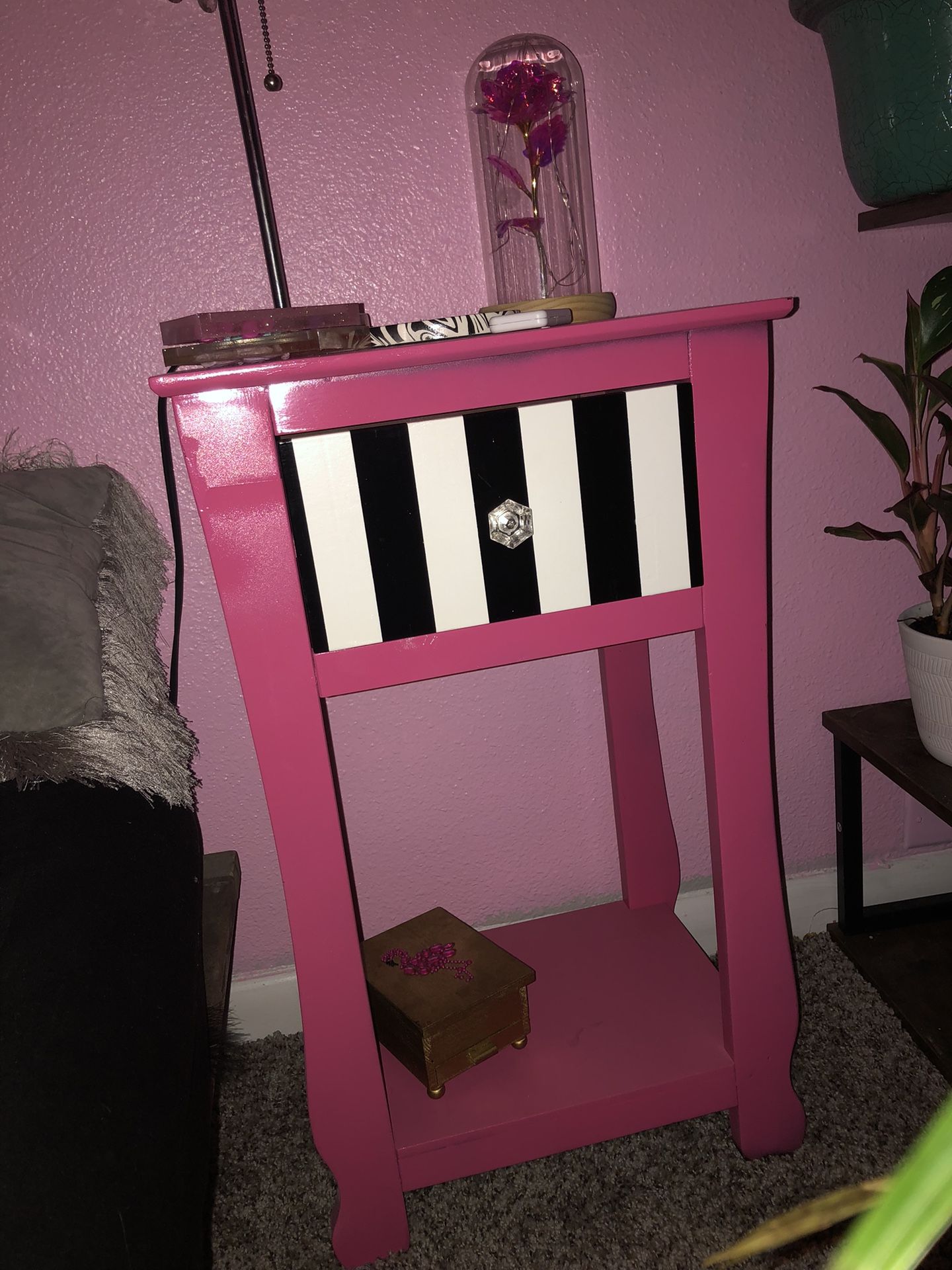 Barbie Pink Side Table !!