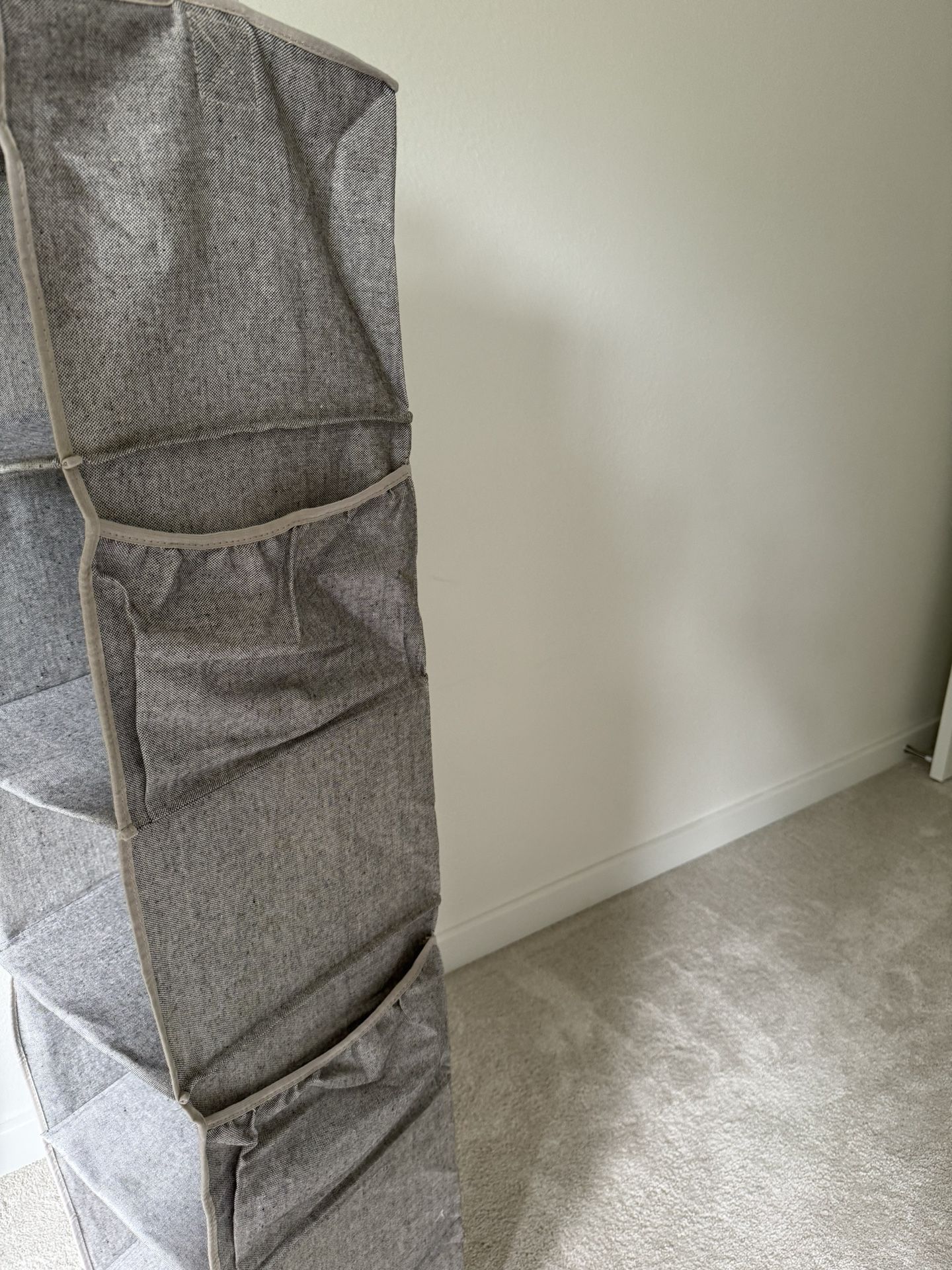 Closet organizer hanging shelves