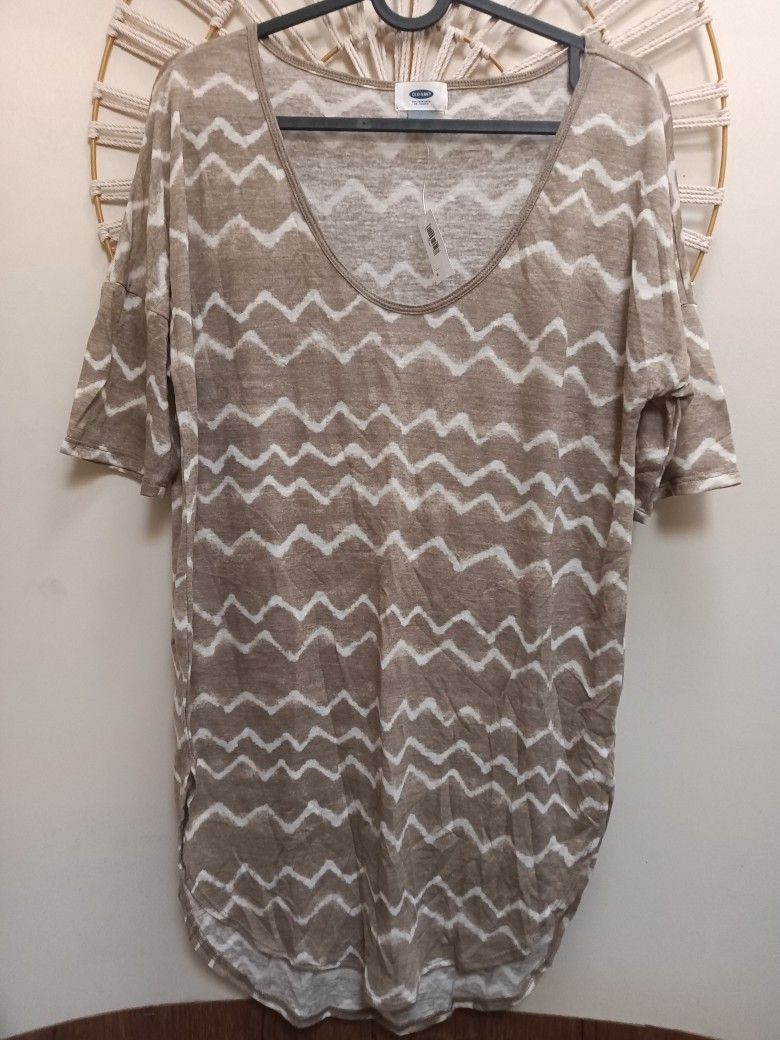 NWT Old Navy Ladies Tunic Top Size M
