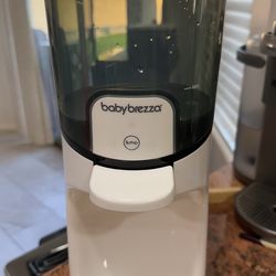 Baby Brezza Water Warmer For Babies 
