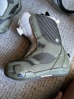 Burton Women's Limelight Step On Snowboard Boots Size 6.5