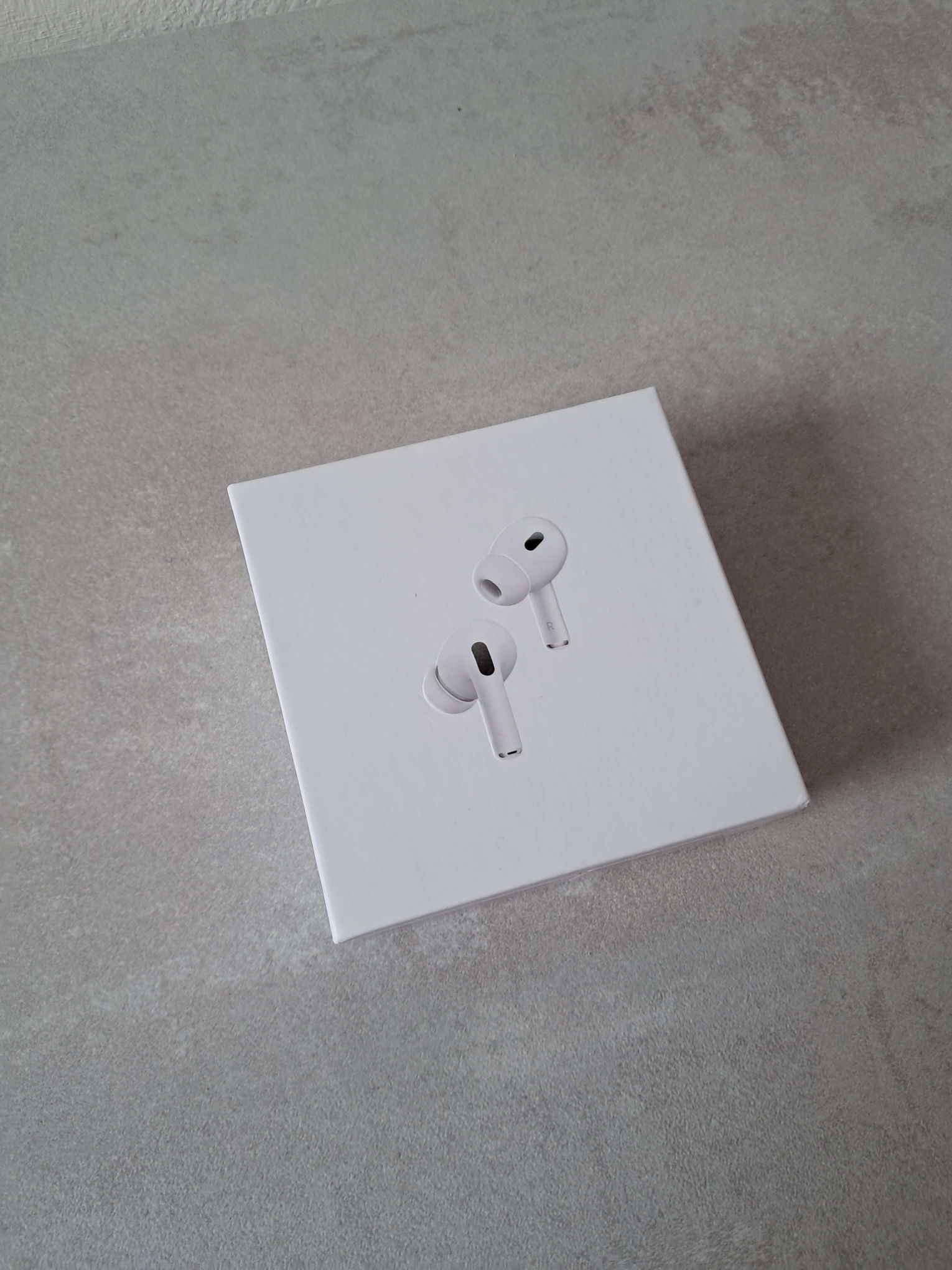 Apple AirPods Pro 2nd Generation New Never Opened USB C Charging Case
