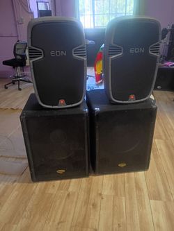 2 Samson DB 1800a  sub and 2 JBL 315.