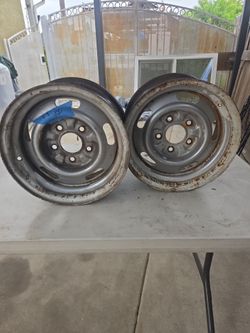 Rare YJ coded Chevy Rally rim for your Camaro. Exact fit for all 69 models with front disc brakes, including Pace Cars. Wheel measures 14 X 7.