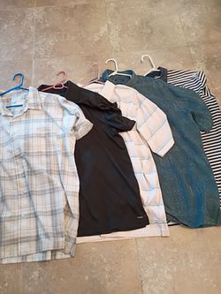 Five men's short sleeve shirts all in good condition no fading rips or tears size 2X Cash only please