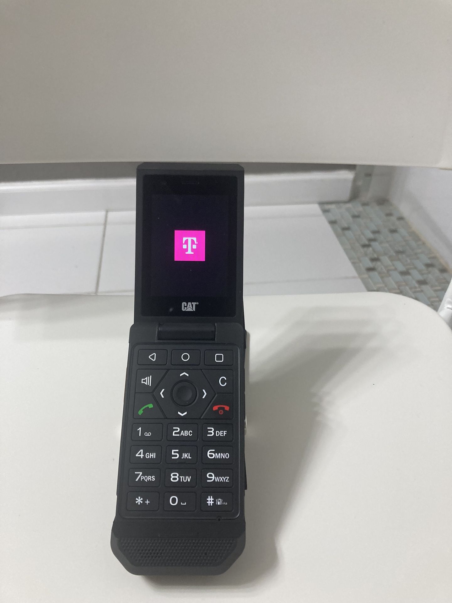 CAT S22 Flip Phone