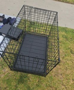 Dog crate