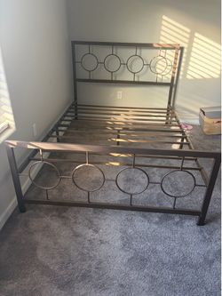 Full size Iron Bed Frame