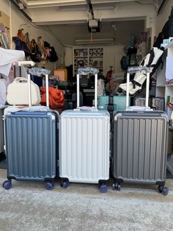 Aluminum frame luggage