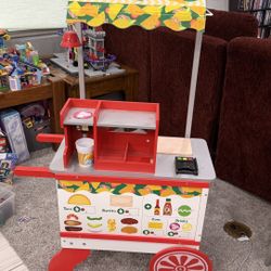 Melissa & Doug Taco Donut Kids Food Cart