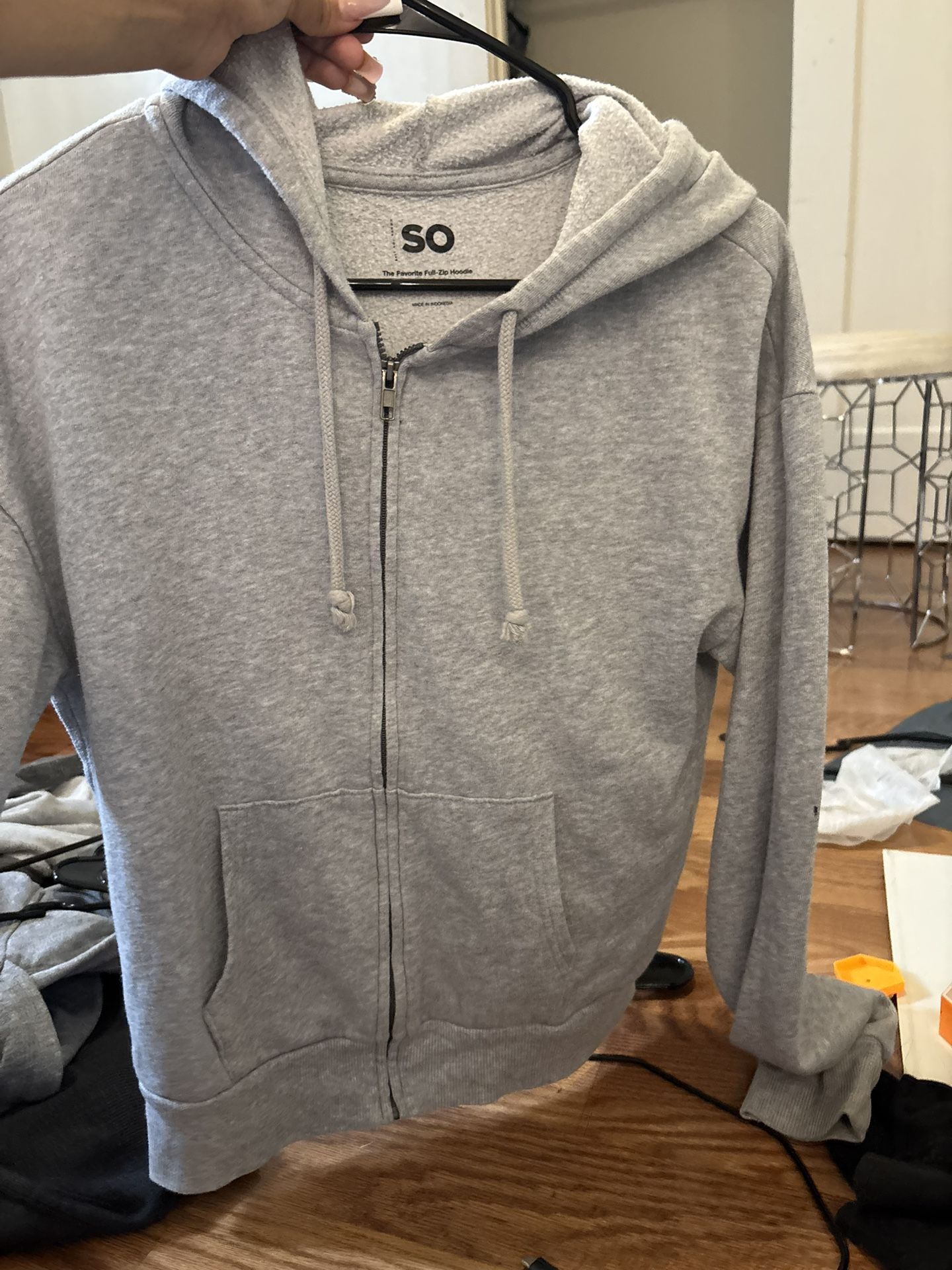Zip Up