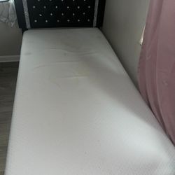 Bed For Sale 