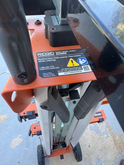 RIDGID AC9960 Mobile Miter Saw Stand