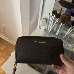 Micheal Kors Wallet 