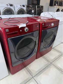 Kenmore front load washer and gas dryer set