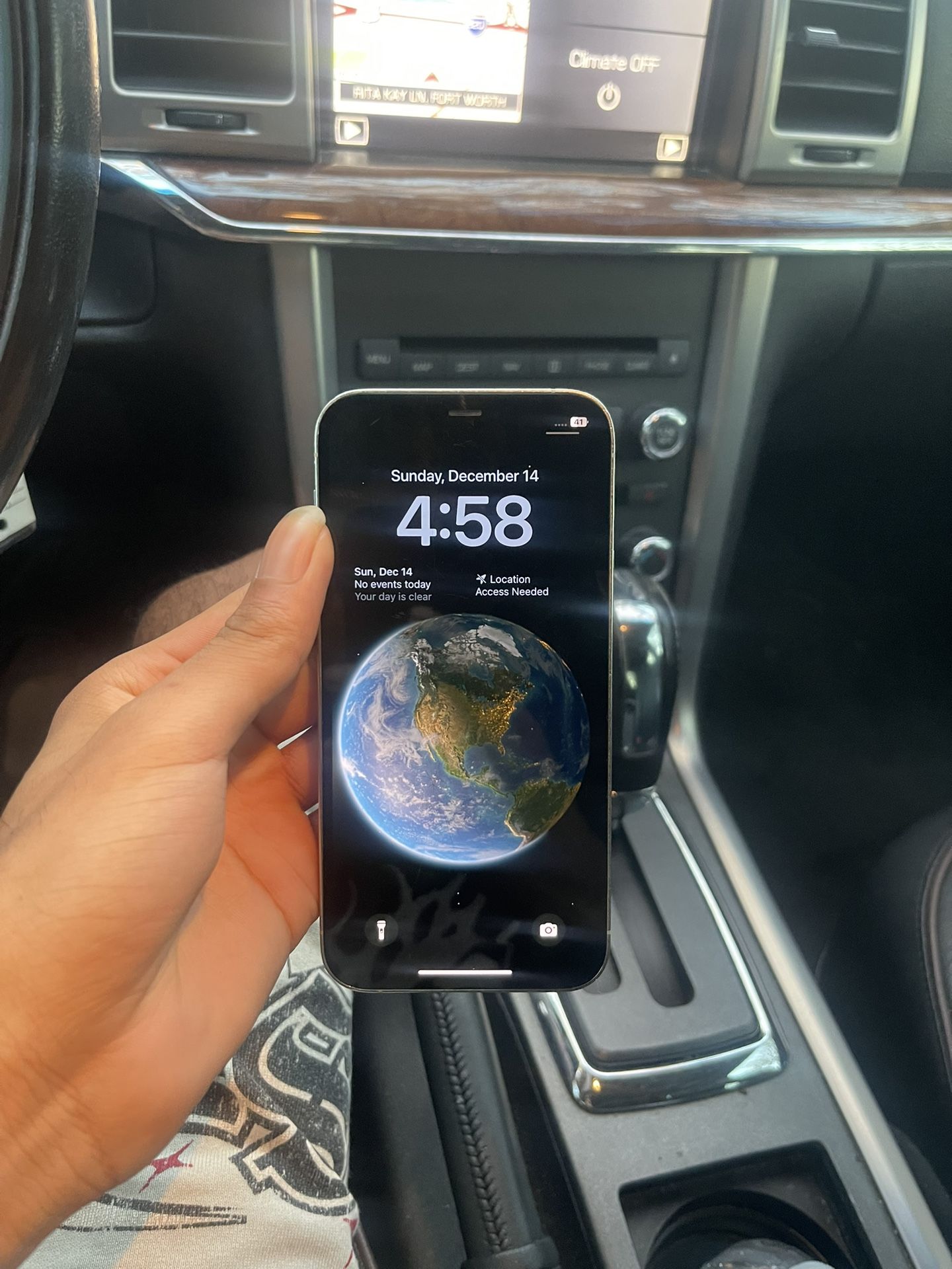 iPhone 12 Pro SEND OFFERS