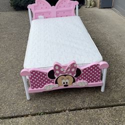 Toddler Bed /mattress