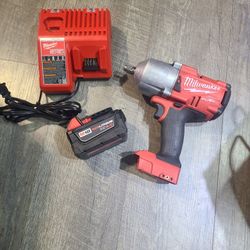 Milwaukee M18 FUEL 1/2 in. Impact Wrench