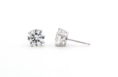 1.5CT Diamond Solid 14KT White Gold 1.52CT Diamond Stud Earring With Certification
