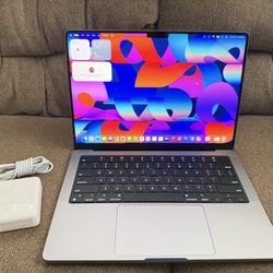 Late 2023 MacBook Pro 14”  M2 Pro , 16gb Ram,512GB SSD, 21 Cycles 100% Battery Life.  Excellent