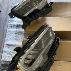 LED Headlights For Toyota Tacoma (Left & Right)