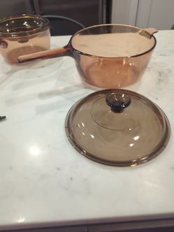 Amber Glass Saucepan with Lid