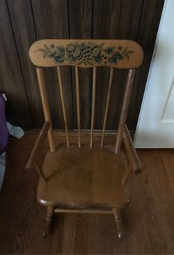 Thayer tops for tots Rocking chair vintage