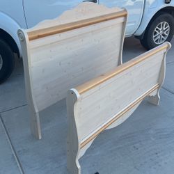 Bed Frame And Box Springs 