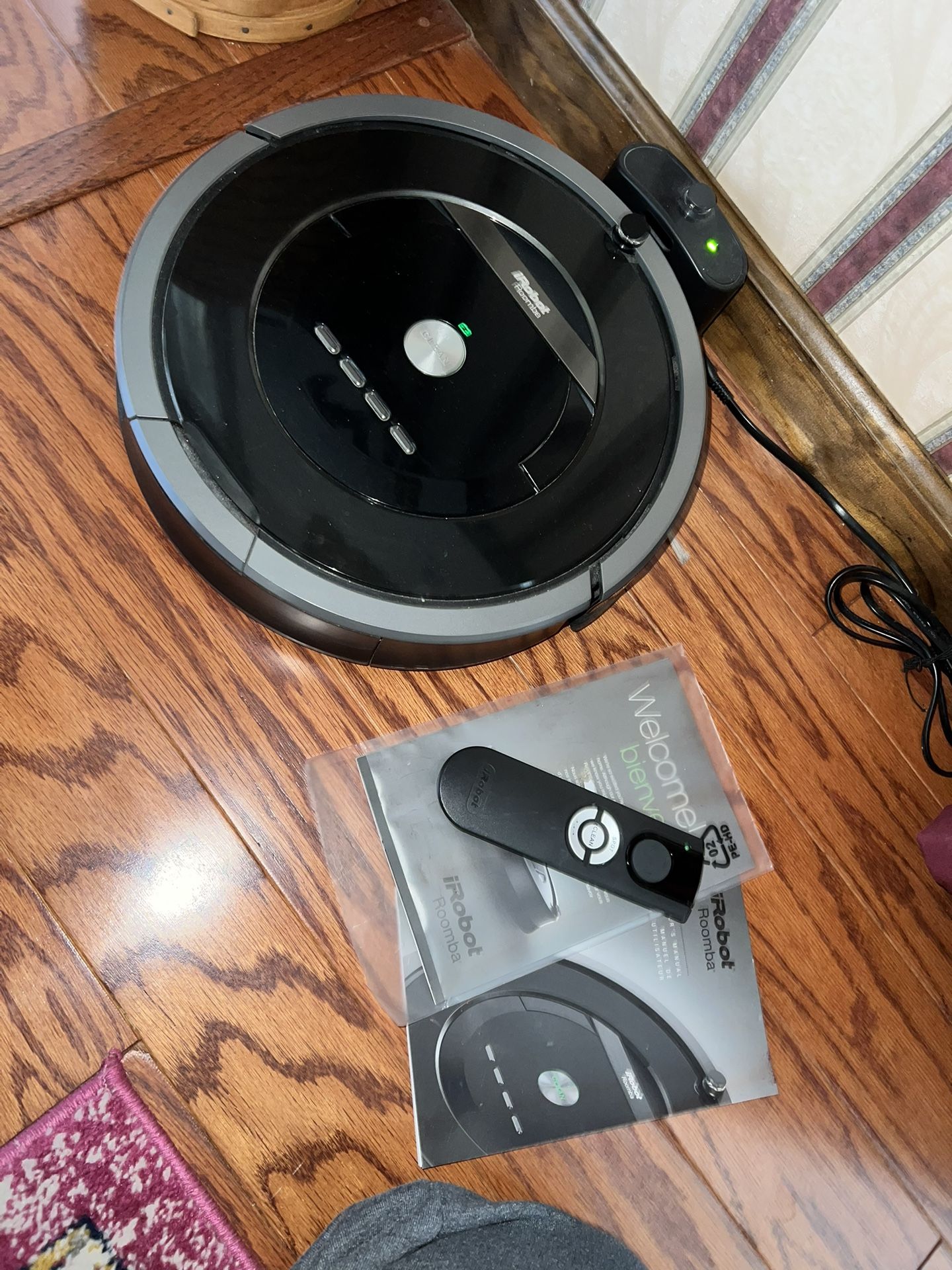 Roomba 880 Vacuum Cleaner