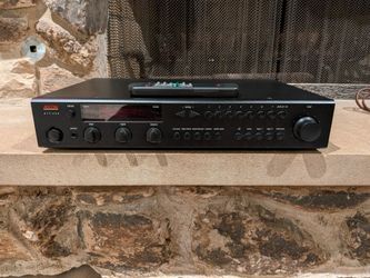 ADCOM GTP-450 AM/FM Digital Tuner Preamplifier 2-Ch Black w/ Remote