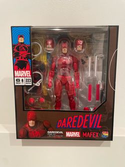 Medicom Mafex Daredevil No.223 Marvel Figure