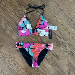 NWT Size 6 La Blanca Two-Piece Reversible Floral Bikini Swimsuit