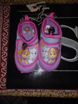 Paw Patrol Water Shoes Size 7/8