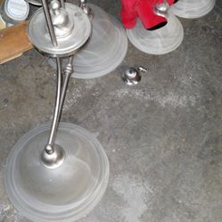 Ceiling light fixture