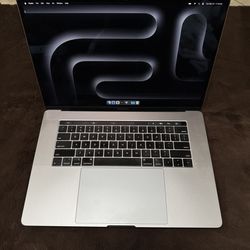 Apple MacBook Pro 15” 2.2GHz 6 Core Intel i7 | 32GB ram