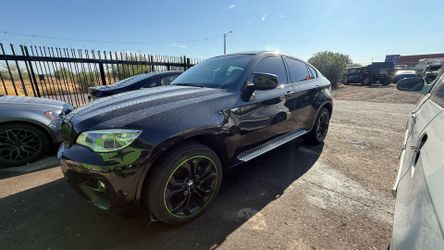 2011 BMW  X6 M package , needs motor bad motor