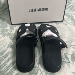 Steve Madden Black Sandals