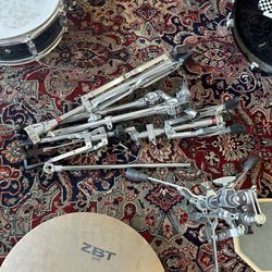 Ludwig Backbeat Complete 5-piece Drum Set With Hi Hat And Crash Ride Cymbal