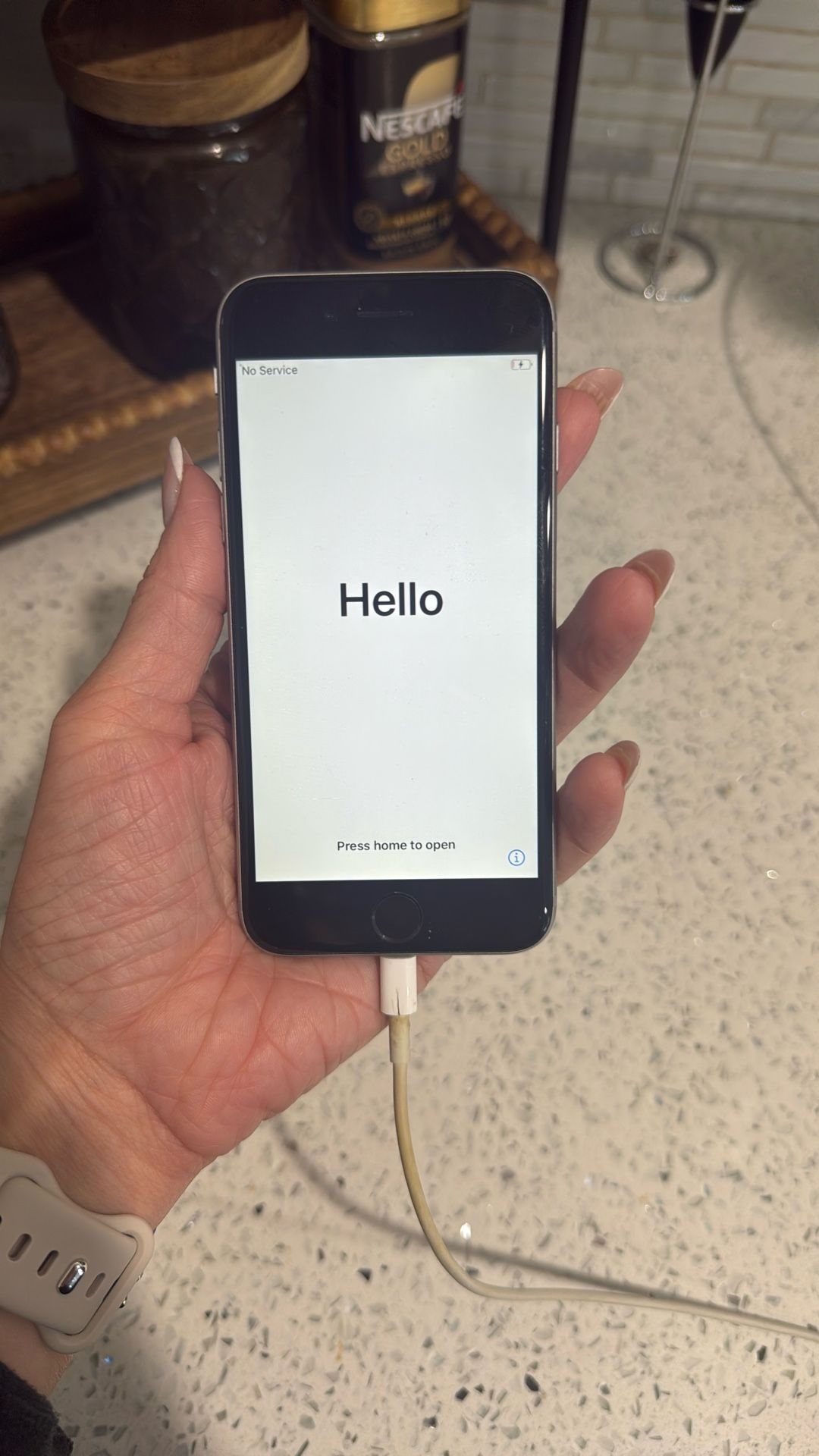 Mint Condition iPhone 6s With Box 