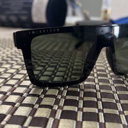 Quatro Sunglasses 