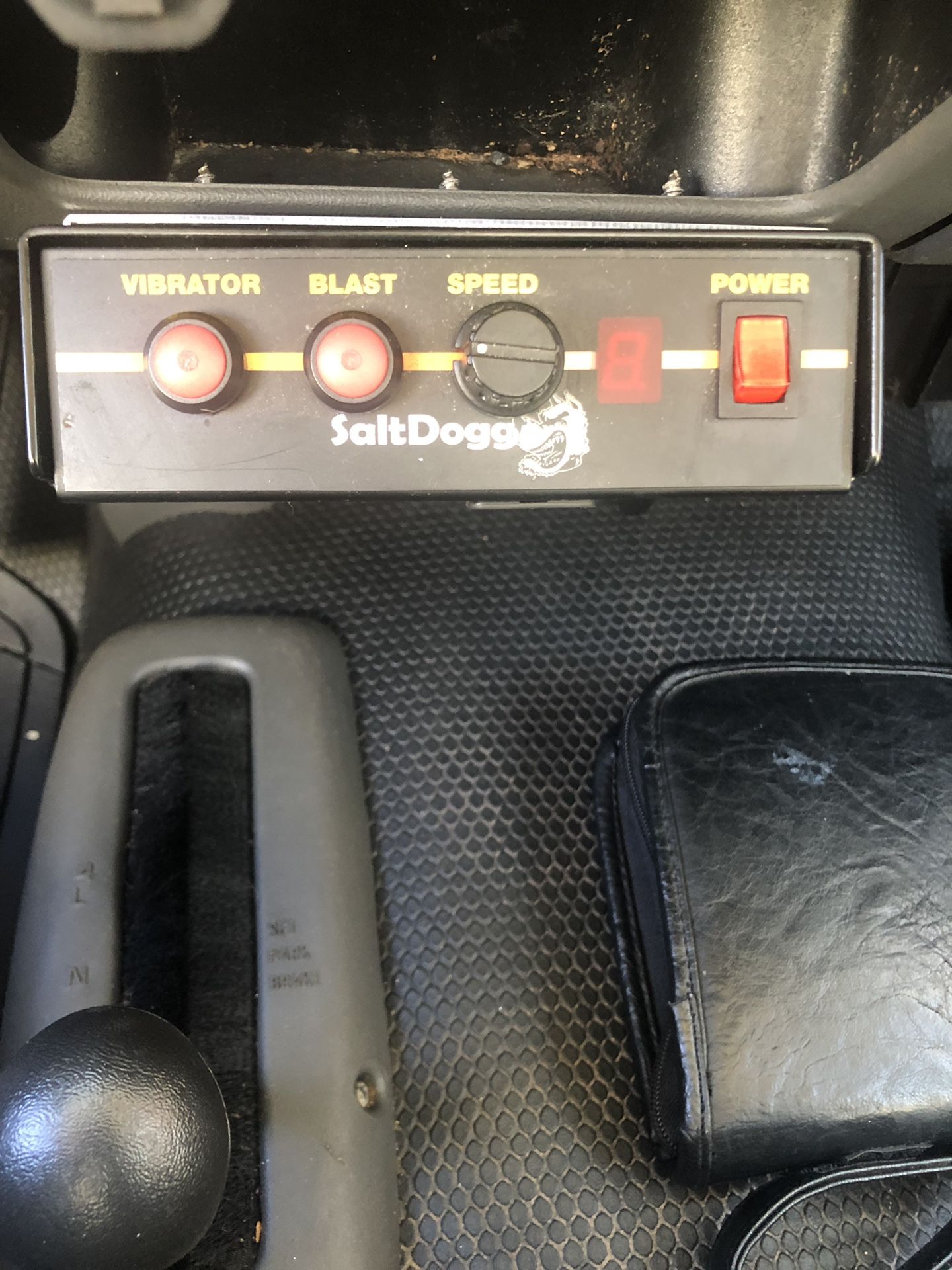 Salt dog control