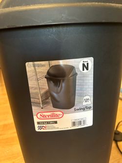 New sterilite swing top trash can black