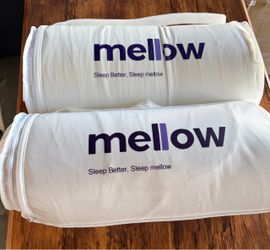 Mellow Pillows