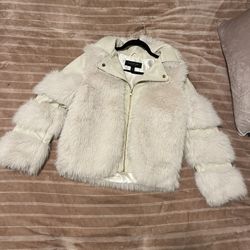 Faux Fur Coat Size S Women’s