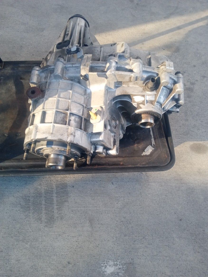Transfer Case Chevy GMC 4x4 4L60E Transfer Case *Parts*