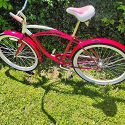 Schwinn 26" BEACHBIKE...BEAUTIFUL 