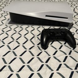 PlayStation 5 Disc Edition